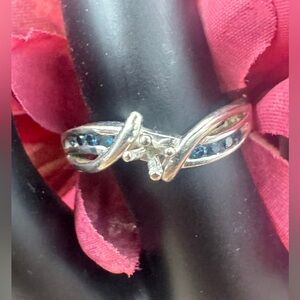 10kt solid white gold engagement ring w/ 8 natural blue diamonds & empty setting